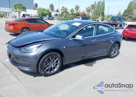 2020 Tesla Model 3 Standard Range Plus Rear-Wheel Drive/Standard Range Rear-Wheel Drive from USA, damaged, VIN 5YJ3E1EA6LF703159